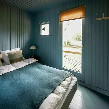 Classic 1960s With Limfjord Views Ferienhaus Fur